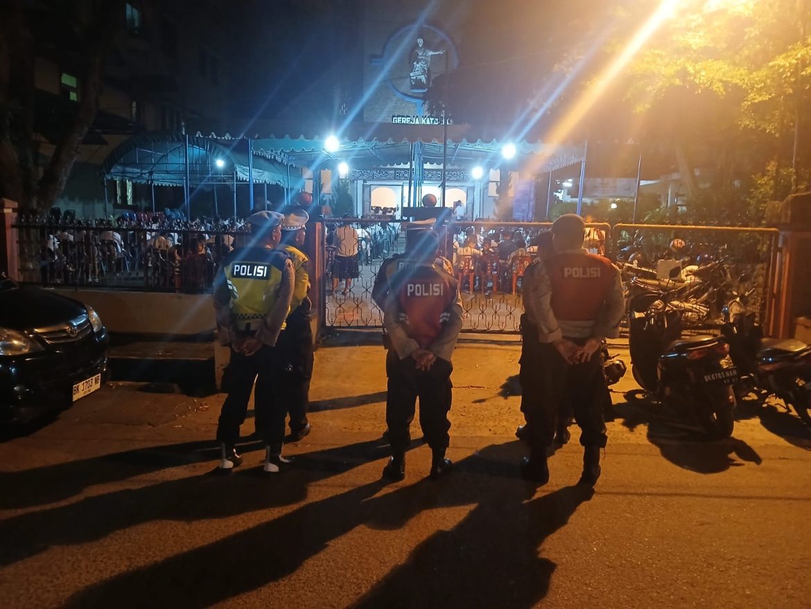 Polres Tebing Tinggi Amankan Perayaan Kamis Putih di Gereja St. Yoseph