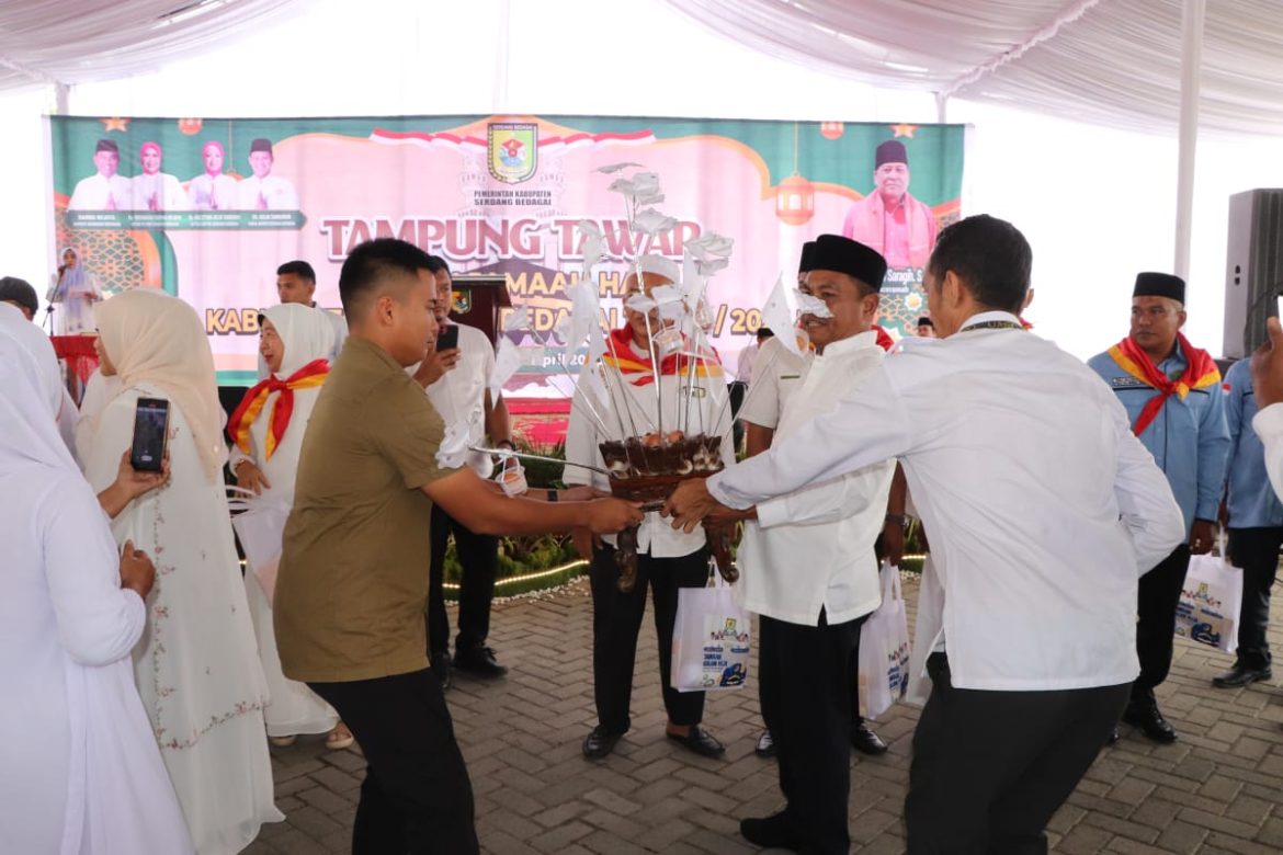 Wakapolres Sergai Hadiri Tepung Tawar Calon Jemaah Haji Tahun 2025