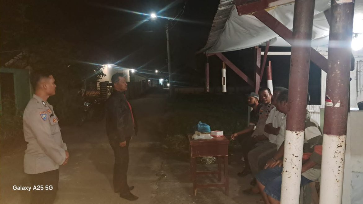 Sat Binmas Polres Tebing Tinggi Tinjau Pos Satkamling, Tingkatkan Kebersamaan dan Kesiapsiagaan