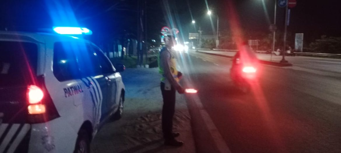 Antisipasi Kemacetan Sat Lantas Polres Batu Bara Lewat Patroli Blue Light Dibeberapa Titik