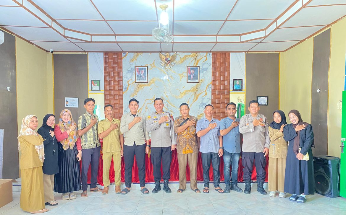 Polsek Medang Deras Cooling System dan Sambang DDS di Desa Medang