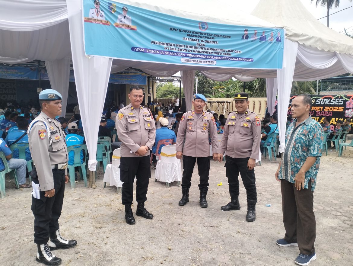 Kapolsek Indrapura AKP Reynold Silalahi, S.H, Pimpin Apel Kesiapan Pengamanan May Day 2025