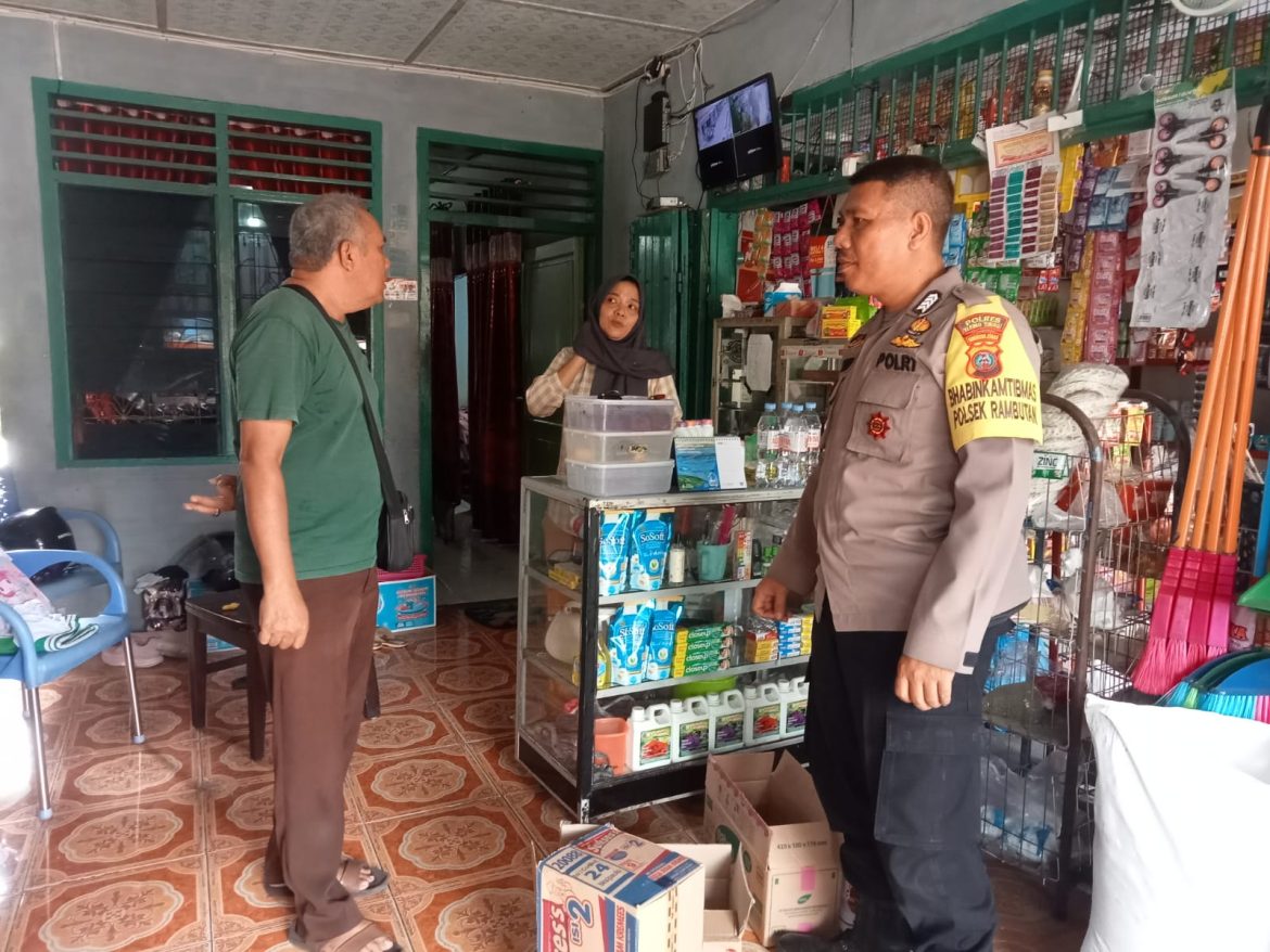 Bhabinkamtibmas Polsek Rambutan Sampaikan Pesan Kamtibmas kepada Warga Bandar Sakti