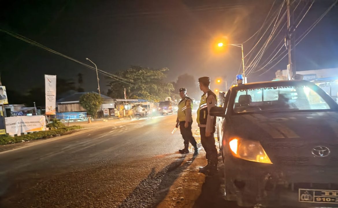 Polsek Padang Hulu Patroli Blue Light Antisipasi Kejahatan Malam Hari