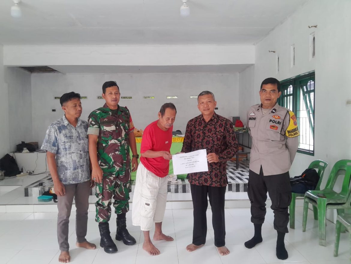 Polsek Tebing Tinggi Monitoring Penyaluran BLT Tahun 2025 di Desa Pertapaan