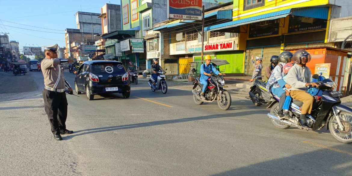 Gatur Lalin Disejumlah Ruas Jalan, Sat Lantas Polres Batu Bara Pastikan Kelancaran Arus Lalulintas